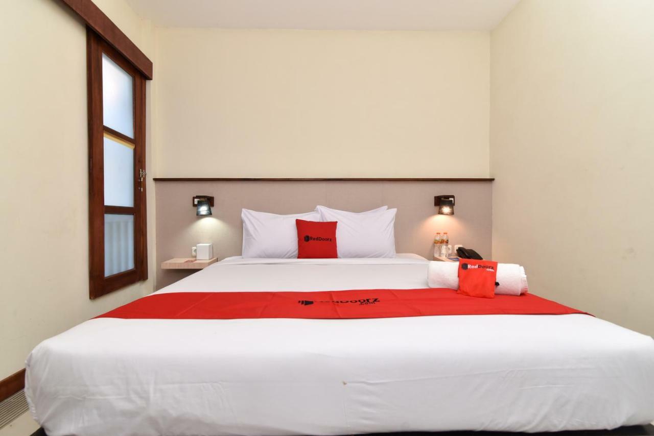 Hotel Reddoorz Near Legian Street