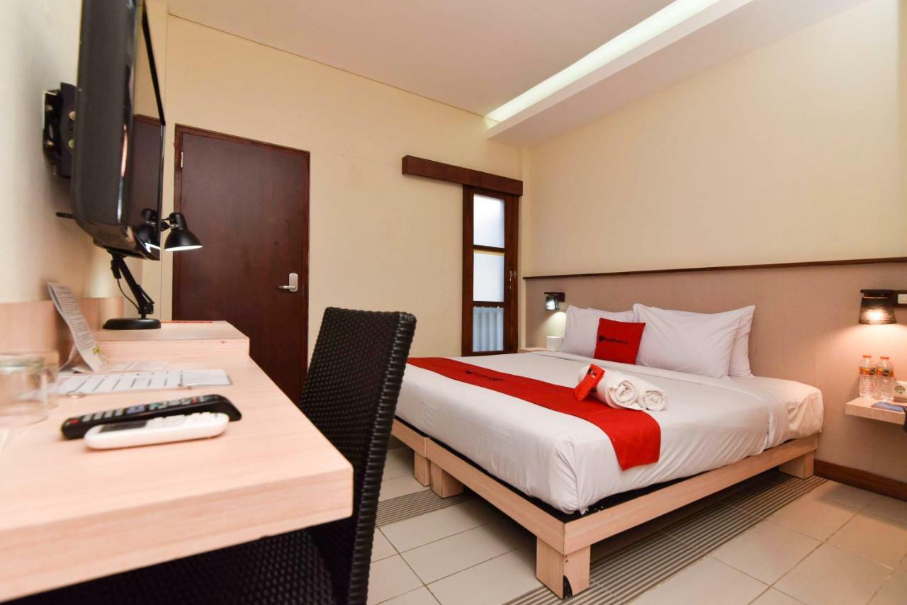 Hotel Reddoorz Near Legian Street 2*